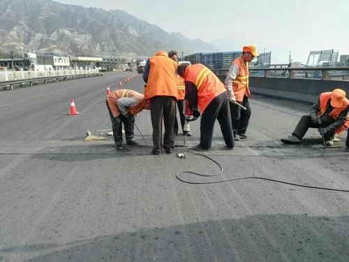 老河口道路桥梁病害治理